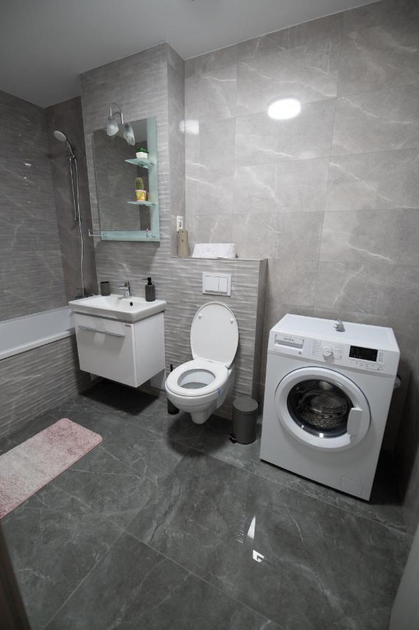 Urban Confort Ii. Modern Si Luminos Rebreanu * Timişoara